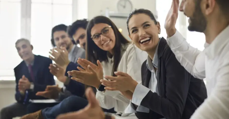 AI Is Reshaping Teams. Recognition Will Hold Yours Together.